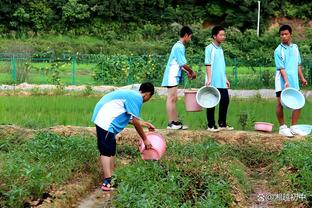 曼晚观点：滕哈赫4亿英镑16笔引援 能说成功的很难超过3笔